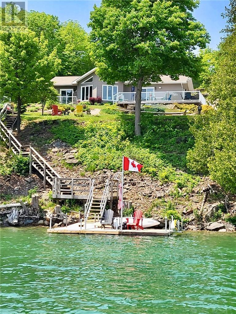 












134 Zullich Drive

,
Kagawong, Manitoulin Island,




Ontario
P0P1J0

