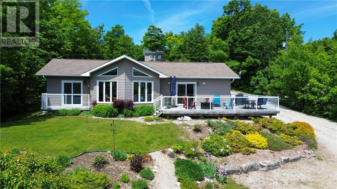 












134 Zullich Drive

,
Kagawong, Manitoulin Island,




Ontario
P0P1J0

