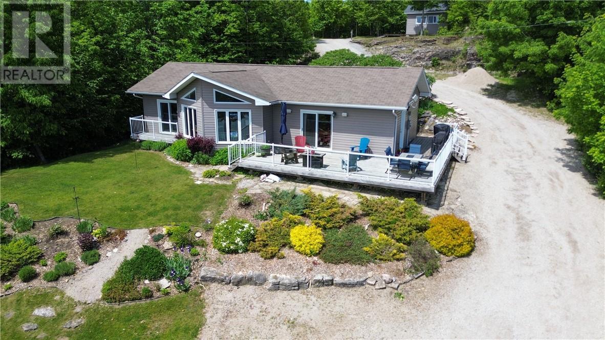 












134 Zullich Drive

,
Kagawong, Manitoulin Island,




Ontario
P0P1J0

