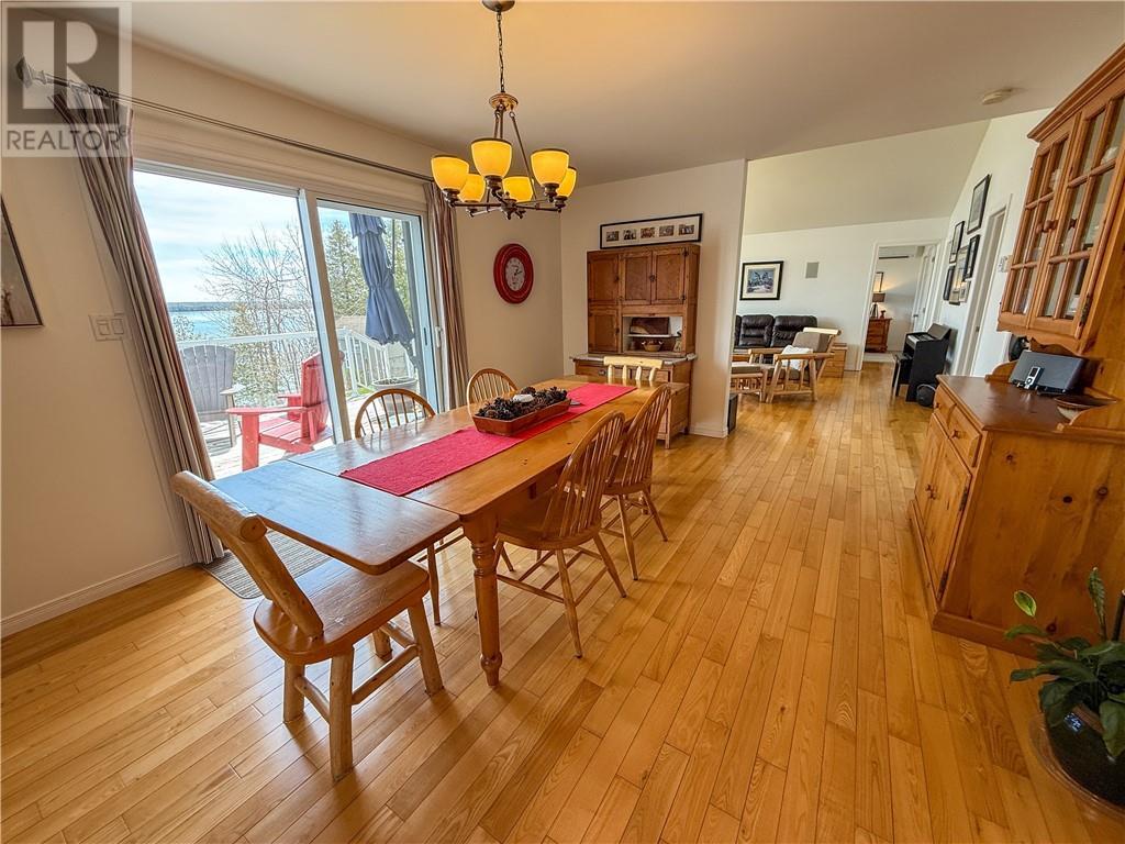 












134 Zullich Drive

,
Kagawong, Manitoulin Island,




Ontario
P0P1J0

