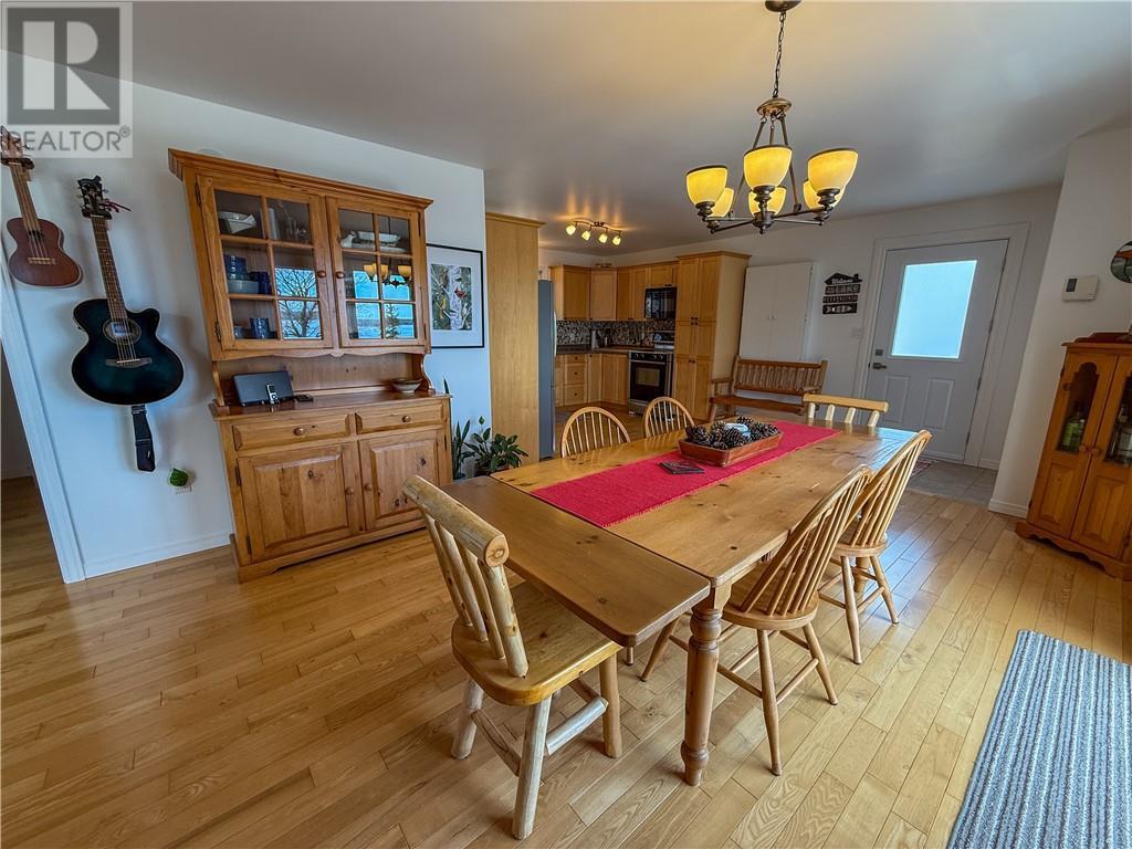 












134 Zullich Drive

,
Kagawong, Manitoulin Island,




Ontario
P0P1J0

