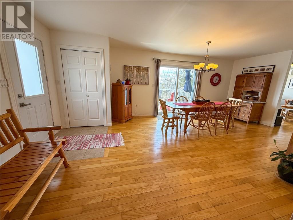 












134 Zullich Drive

,
Kagawong, Manitoulin Island,




Ontario
P0P1J0

