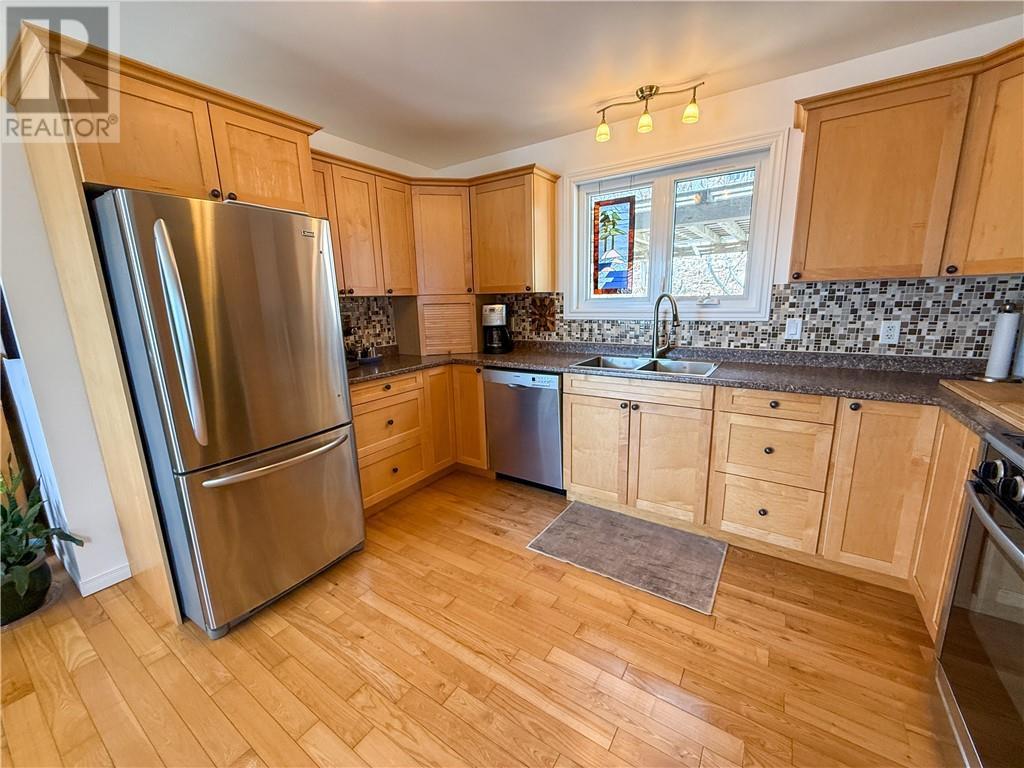 












134 Zullich Drive

,
Kagawong, Manitoulin Island,




Ontario
P0P1J0

