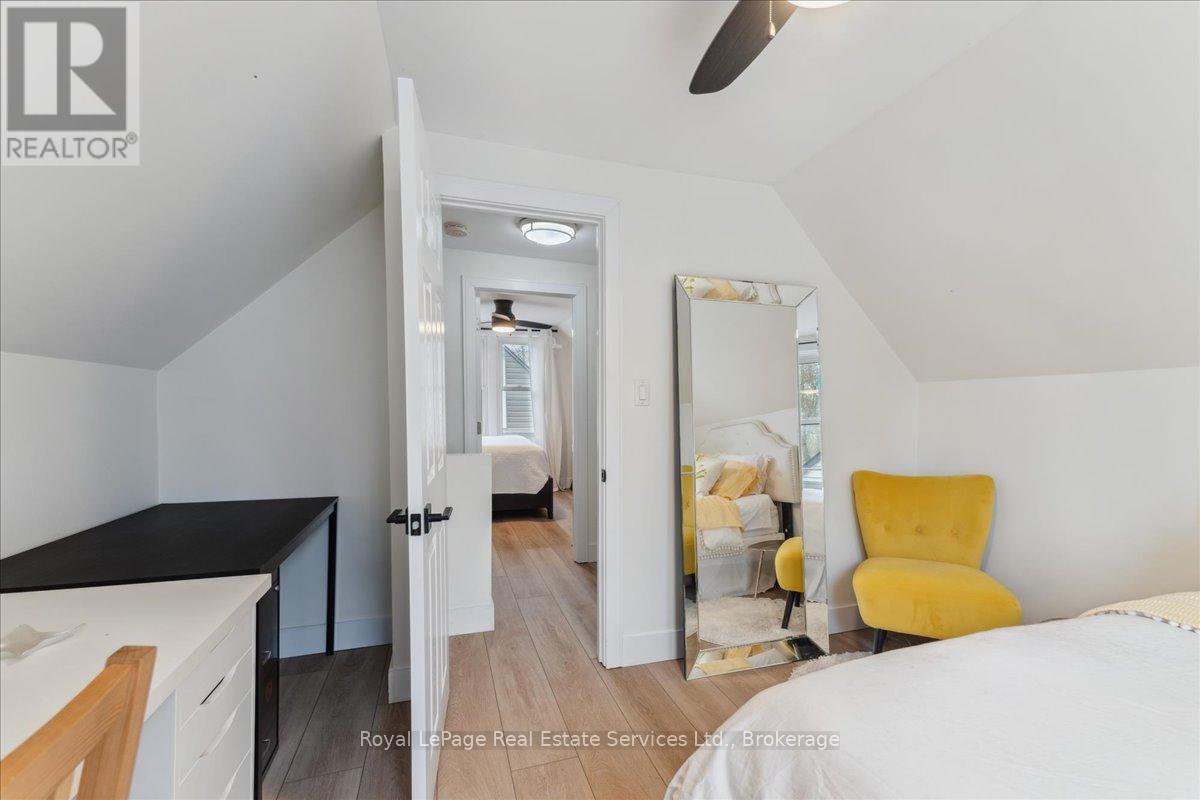 












160 HOME STREET

,
Stratford,




Ontario
N5A2A1

