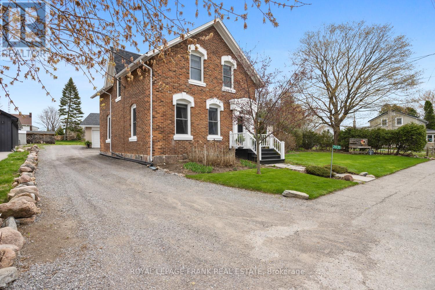












2035 NEWTONVILLE ROAD

,
Clarington,




Ontario
L0A1J0

