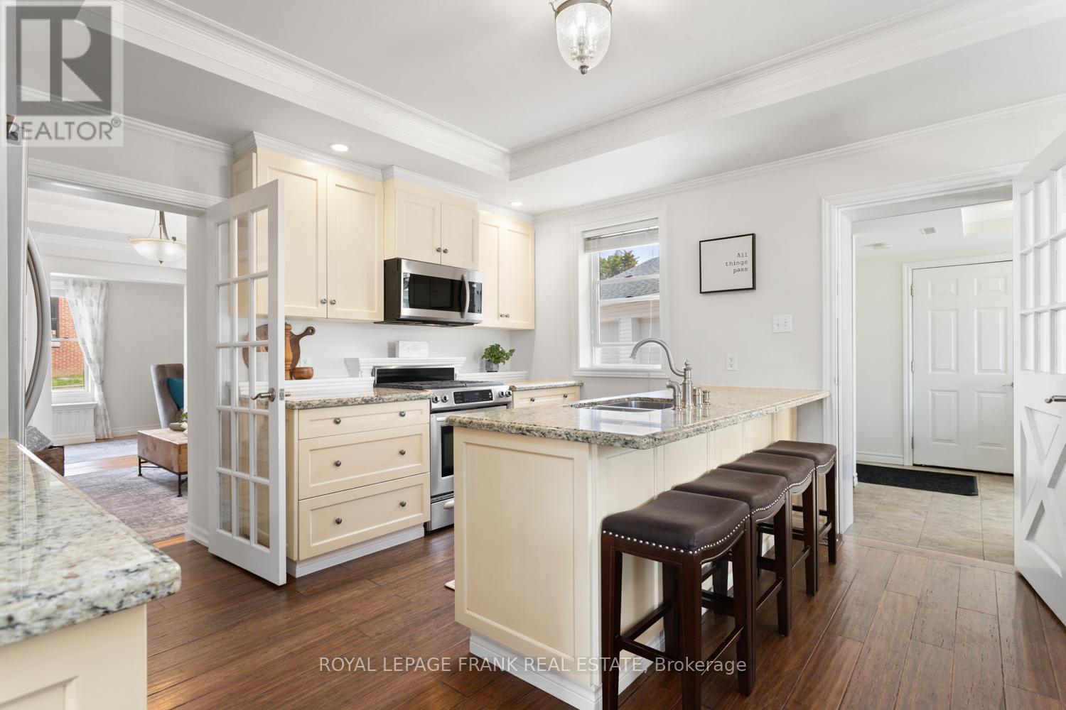 












2035 NEWTONVILLE ROAD

,
Clarington,




Ontario
L0A1J0

