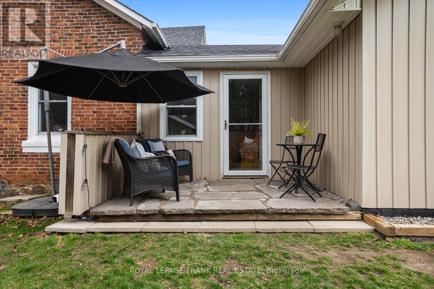 












2035 NEWTONVILLE ROAD

,
Clarington,




Ontario
L0A1J0

