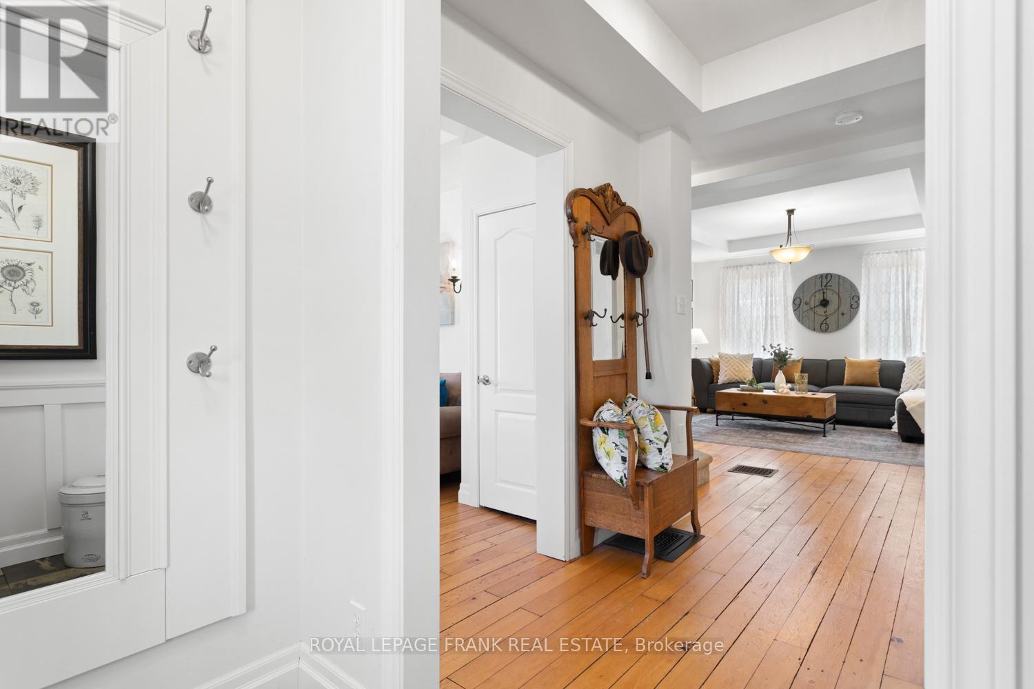 












2035 NEWTONVILLE ROAD

,
Clarington,




Ontario
L0A1J0

