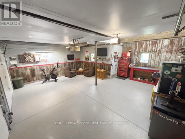 












2035 NEWTONVILLE ROAD

,
Clarington,




Ontario
L0A1J0


