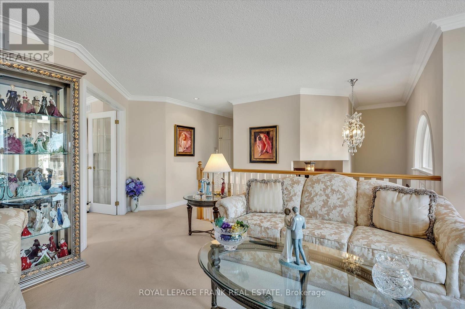 












42 HUNTINGWOOD CRESCENT

,
Kawartha Lakes (Bobcaygeon),




Ontario
K0M1A0

