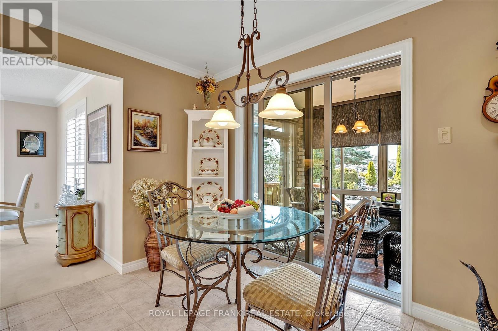 












42 HUNTINGWOOD CRESCENT

,
Kawartha Lakes (Bobcaygeon),




Ontario
K0M1A0

