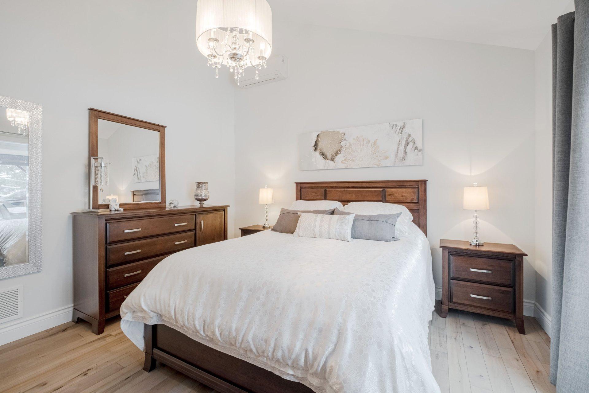









4455


Rue Gatineau

,
Sherbrooke (Brompton/Rock Forest/Saint-Élie/Deauville),




QC
J1N3B4

