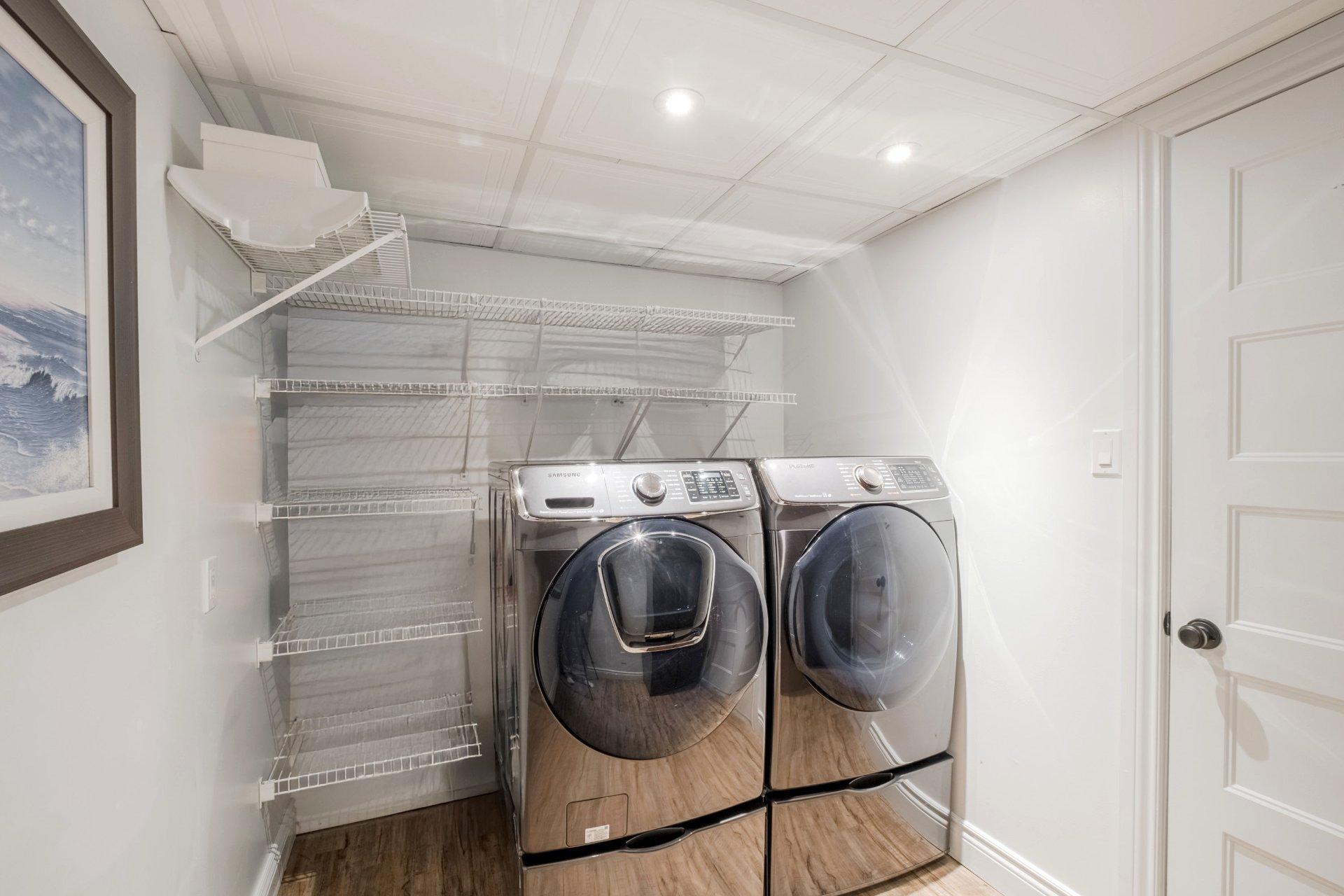 









4455


Rue Gatineau

,
Sherbrooke (Brompton/Rock Forest/Saint-Élie/Deauville),




QC
J1N3B4

