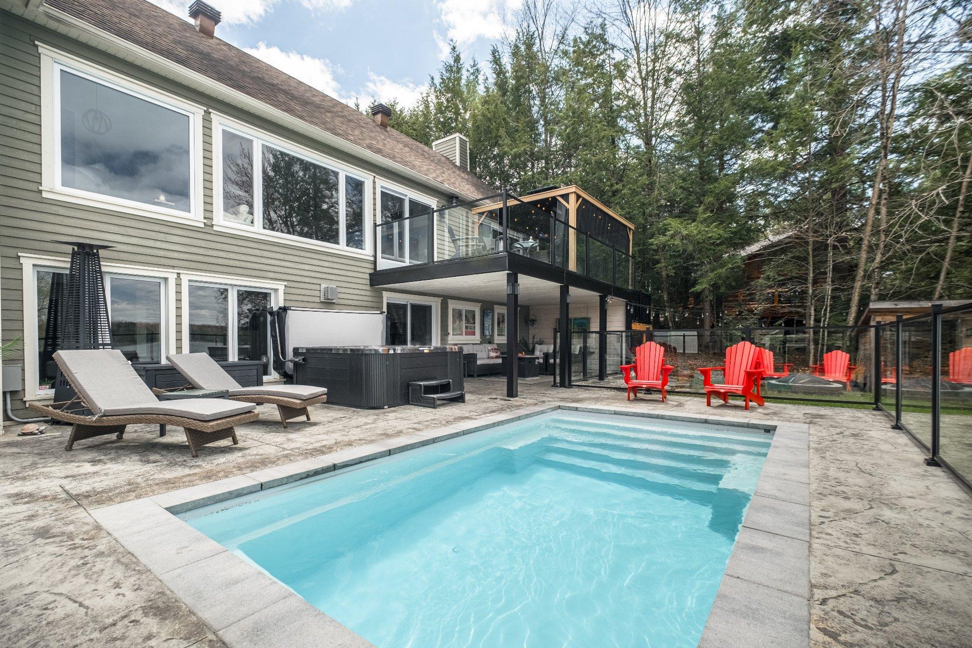 









4455


Rue Gatineau

,
Sherbrooke (Brompton/Rock Forest/Saint-Élie/Deauville),




QC
J1N3B4

