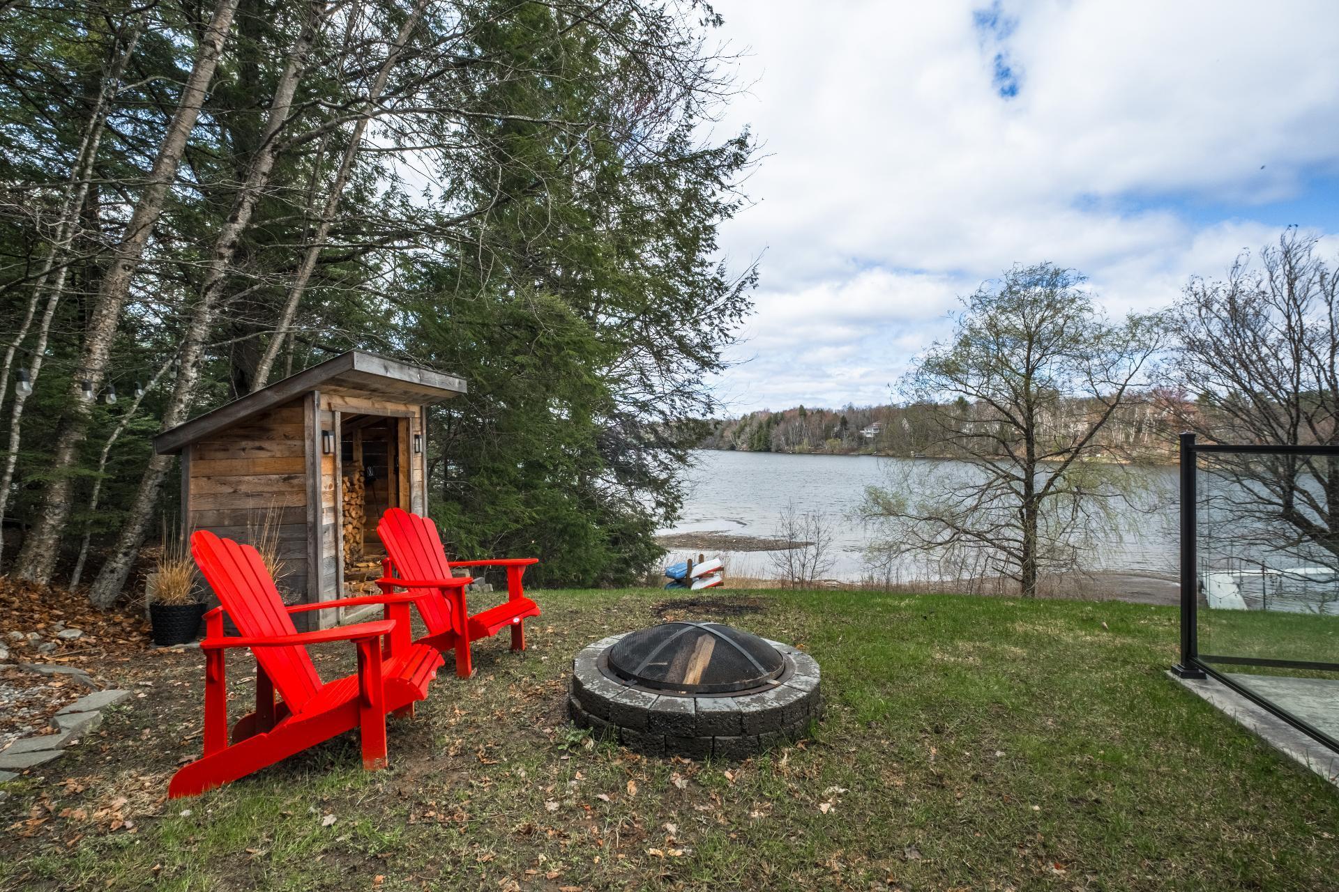 









4455


Rue Gatineau

,
Sherbrooke (Brompton/Rock Forest/Saint-Élie/Deauville),




QC
J1N3B4

