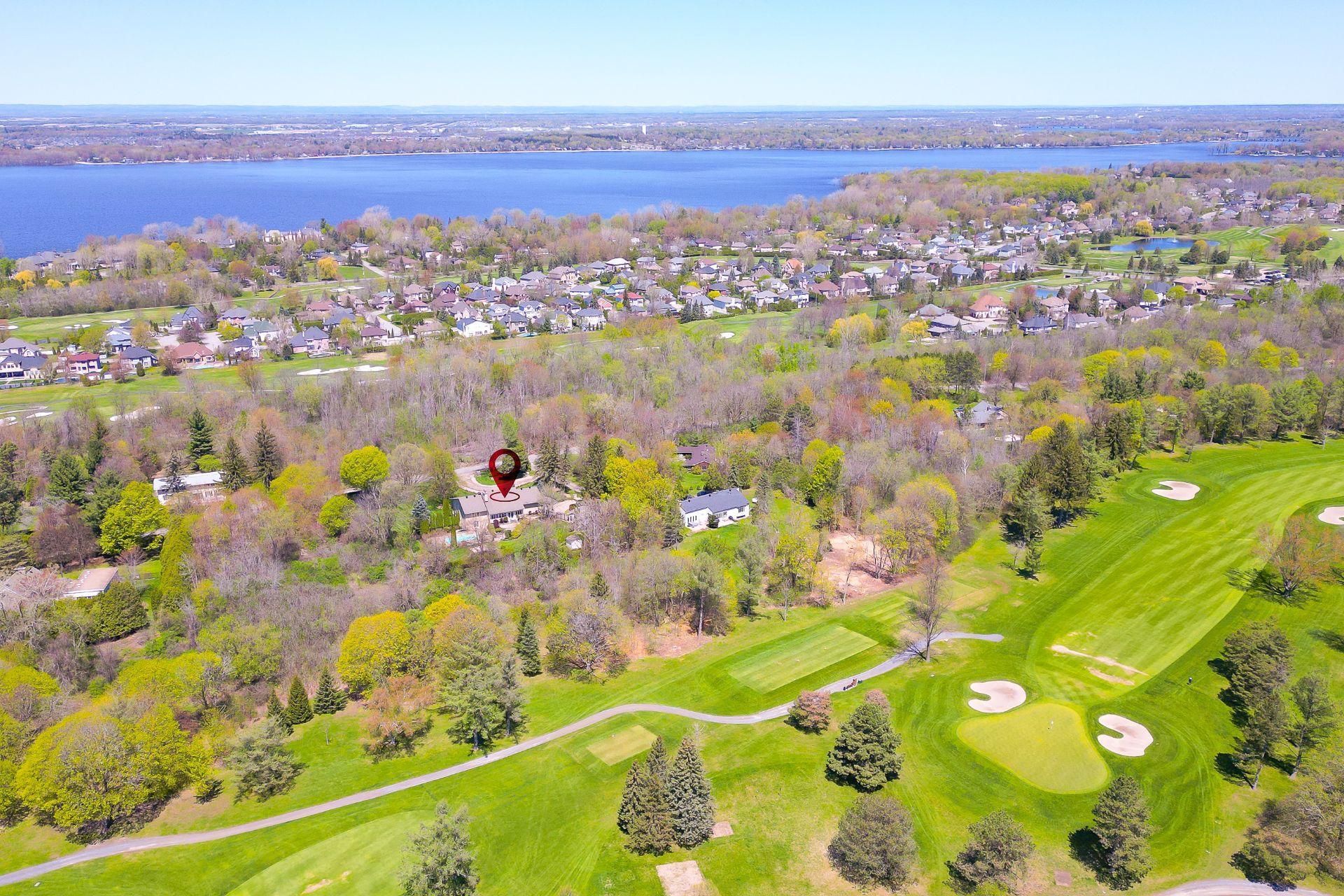 









36


Ch. North Ridge

,
Montréal (L'Île-Bizard/Sainte-Geneviève),




QC
H9E1A9


