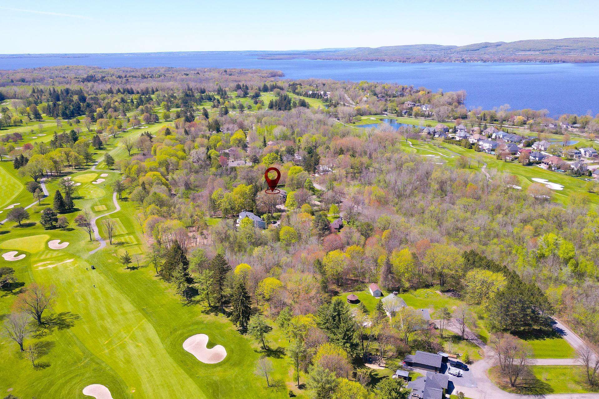 









36


Ch. North Ridge

,
Montréal (L'Île-Bizard/Sainte-Geneviève),




QC
H9E1A9

