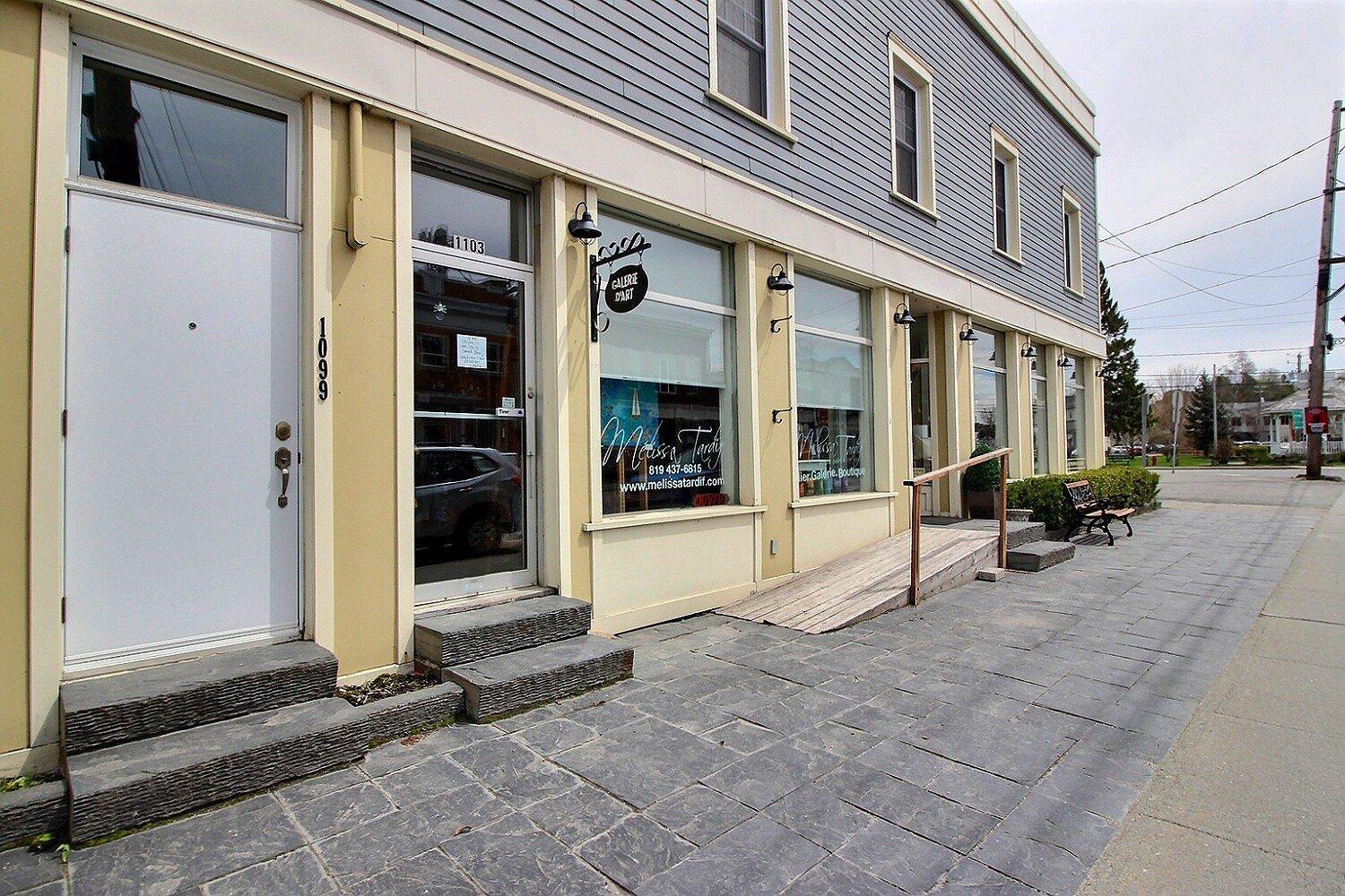 









1099

 - 1105


Rue Main

,
Ayer's Cliff,




QC
J0B1C0

