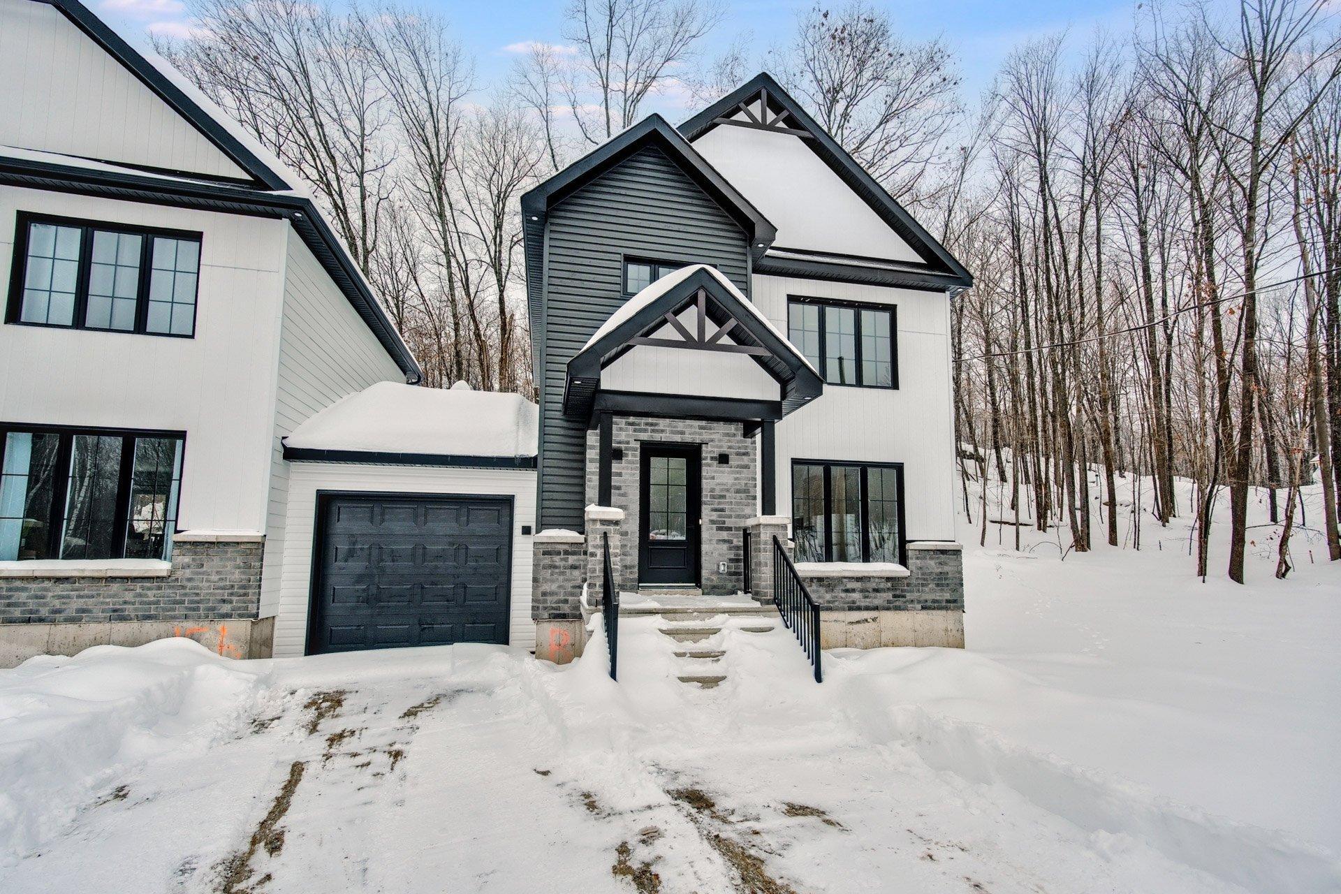









1415


Rue d'Alma

,
Gatineau (Gatineau),




QC
J8R3J4

