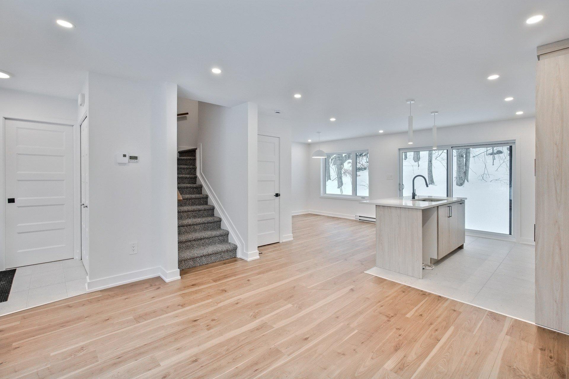 









1415


Rue d'Alma

,
Gatineau (Gatineau),




QC
J8R3J4

