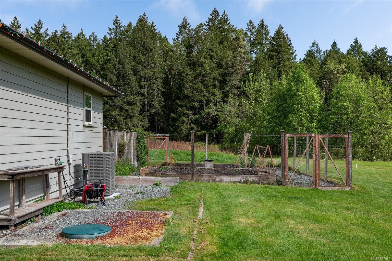 









460


Nanaimo River

Rd,
Nanaimo,




BC
V9X 1E2

