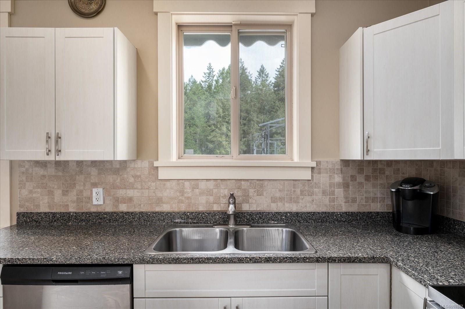 









460


Nanaimo River

Rd,
Nanaimo,




BC
V9X 1E2

