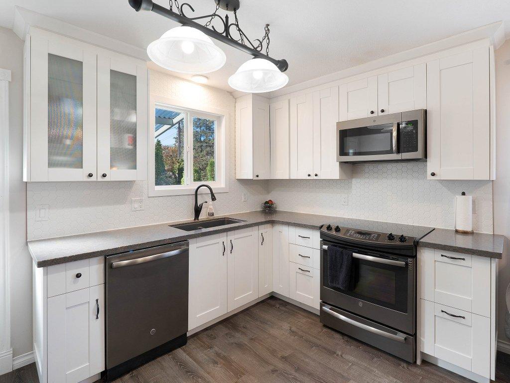 









3457


McNamara

Road,
West Kelowna,




BC
V4T 1H5

