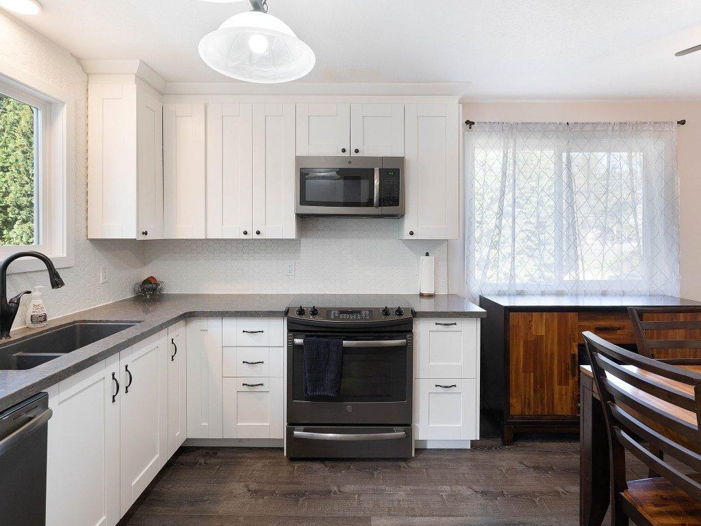 









3457


McNamara

Road,
West Kelowna,




BC
V4T 1H5

