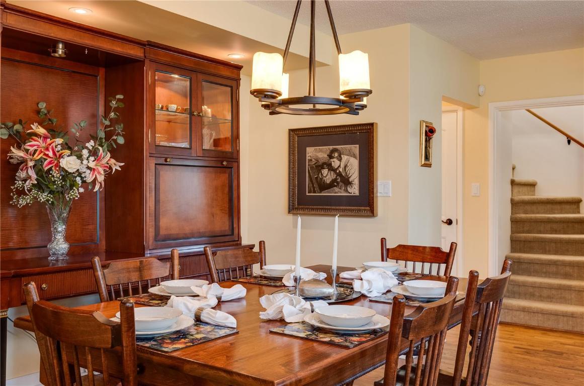 









1927


Knox

Crescent,
Kelowna,




BC
V1Y 1K9

