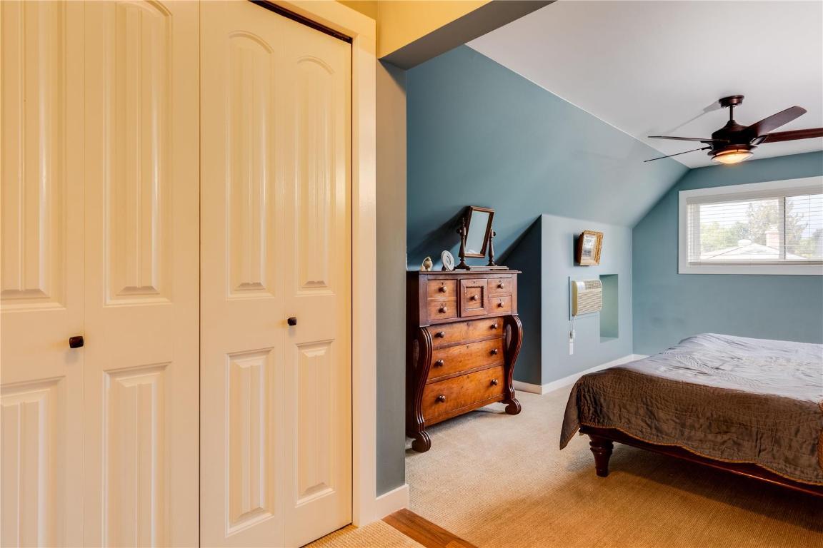 









1927


Knox

Crescent,
Kelowna,




BC
V1Y 1K9

