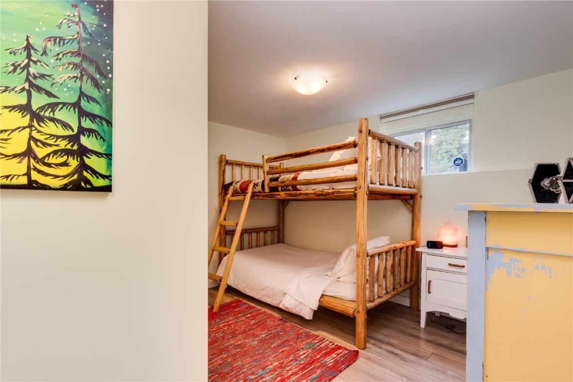 









1927


Knox

Crescent,
Kelowna,




BC
V1Y 1K9

