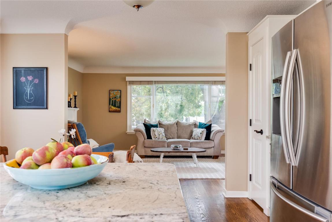









1927


Knox

Crescent,
Kelowna,




BC
V1Y 1K9

