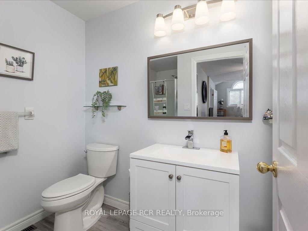 









95


Twentyplace

Boulevard, 3,
Hamilton,




ON
L0R 1W0

