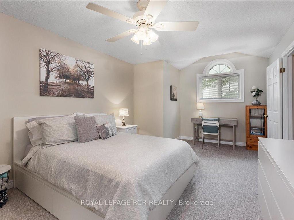 









95


Twentyplace

Boulevard, 3,
Hamilton,




ON
L0R 1W0

