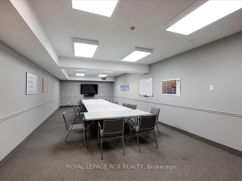 









95


Twentyplace

Boulevard, 3,
Hamilton,




ON
L0R 1W0

