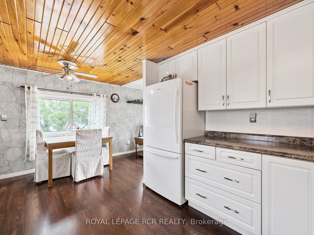 









15


Balantrae

Drive,
Oro-Medonte,




ON
L3V 0P9

