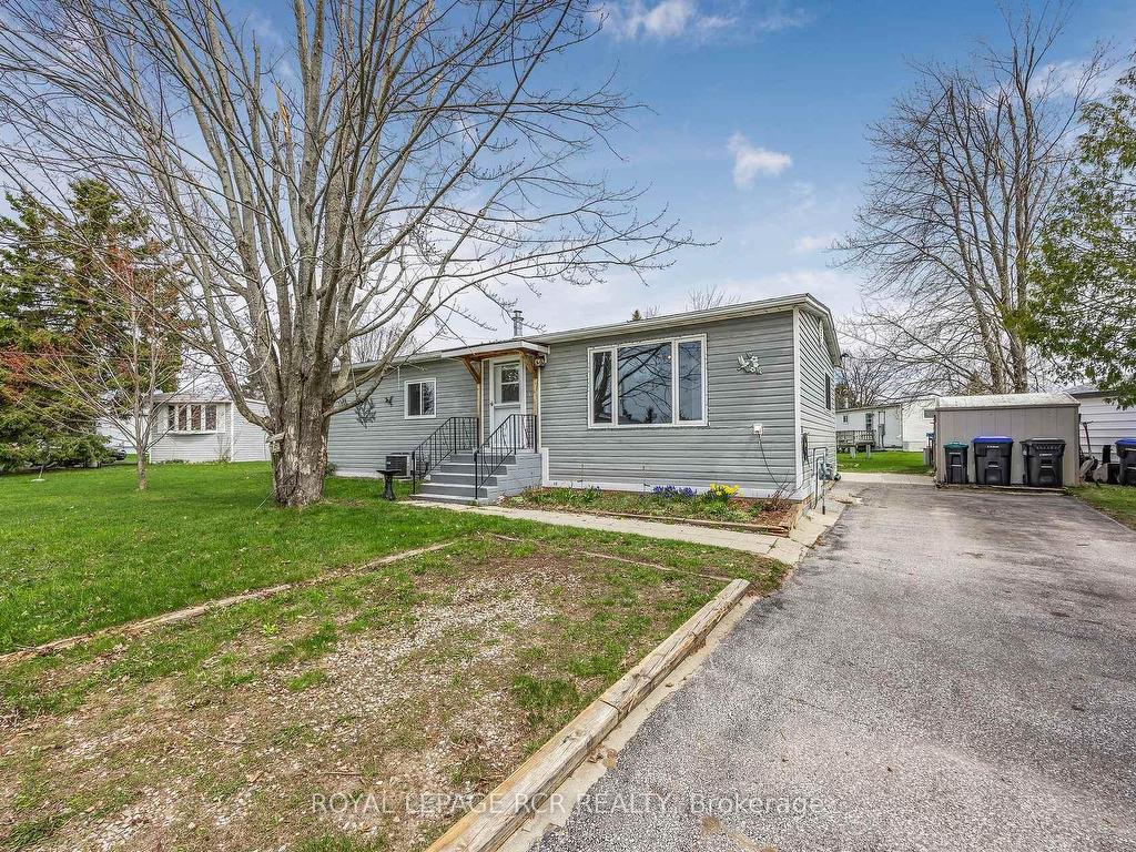 









15


Balantrae

Drive,
Oro-Medonte,




ON
L3V 0P9

