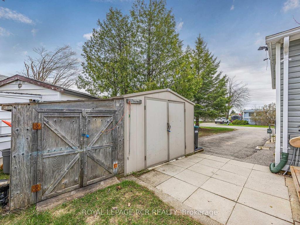 









15


Balantrae

Drive,
Oro-Medonte,




ON
L3V 0P9


