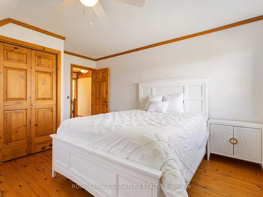 









3741


Lakeshore

Road East,
Clarington,




ON
L1B 1L9

