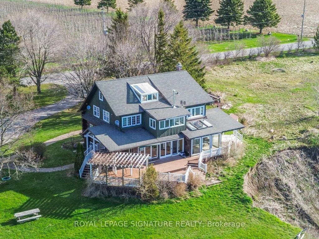 









3741


Lakeshore

Road East,
Clarington,




ON
L1B 1L9


