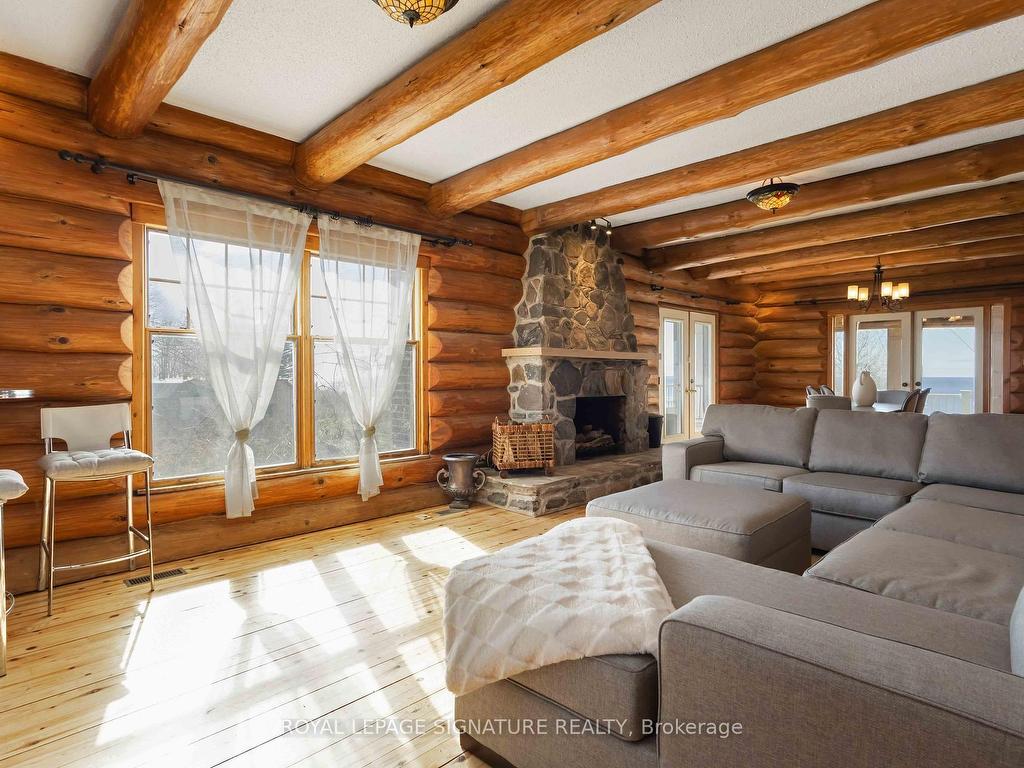 









3741


Lakeshore

Road East,
Clarington,




ON
L1B 1L9

