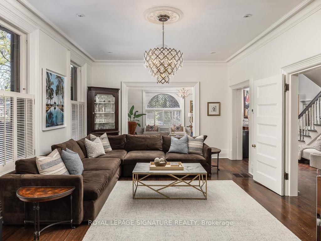 









96


South

Drive,
Toronto,




ON
M4V 1N5

