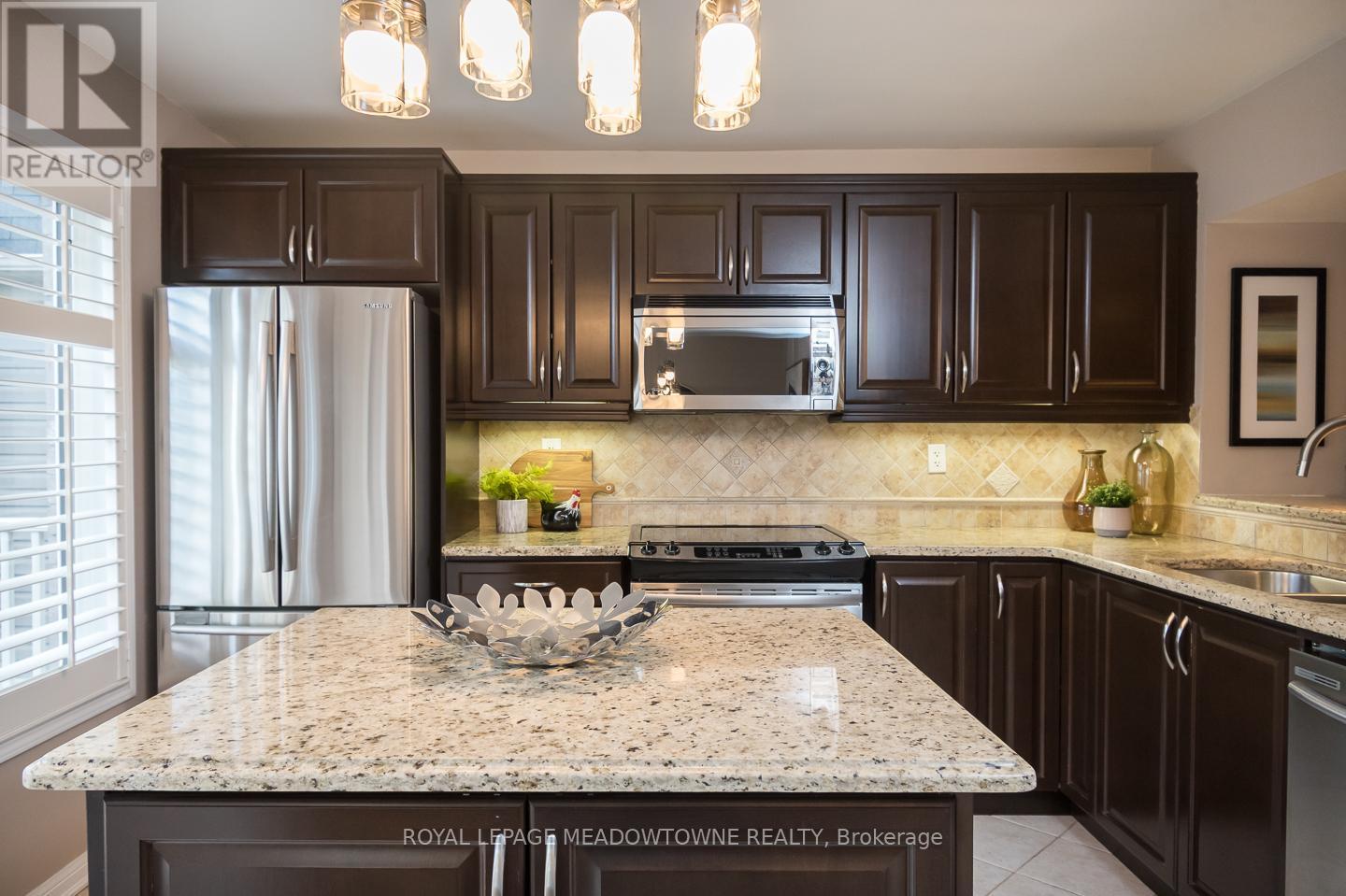 












236 MAGURN GATE

,
Milton,




Ontario
L9T7B3

