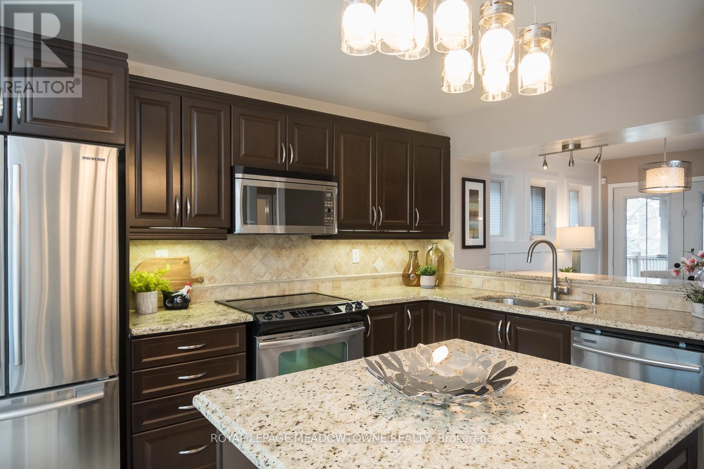 












236 MAGURN GATE

,
Milton,




Ontario
L9T7B3

