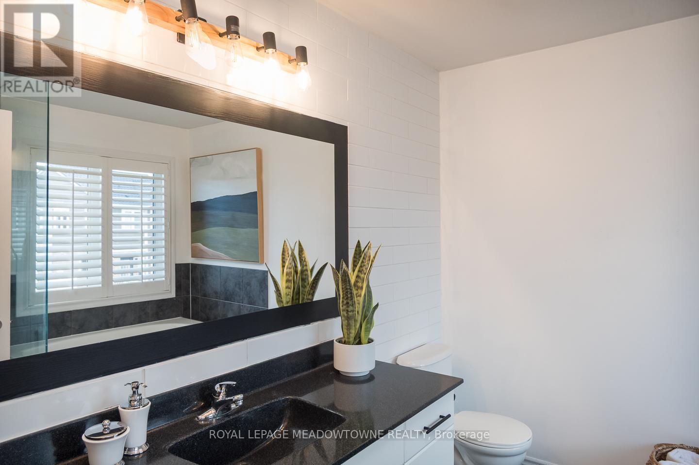 












236 MAGURN GATE

,
Milton,




Ontario
L9T7B3

