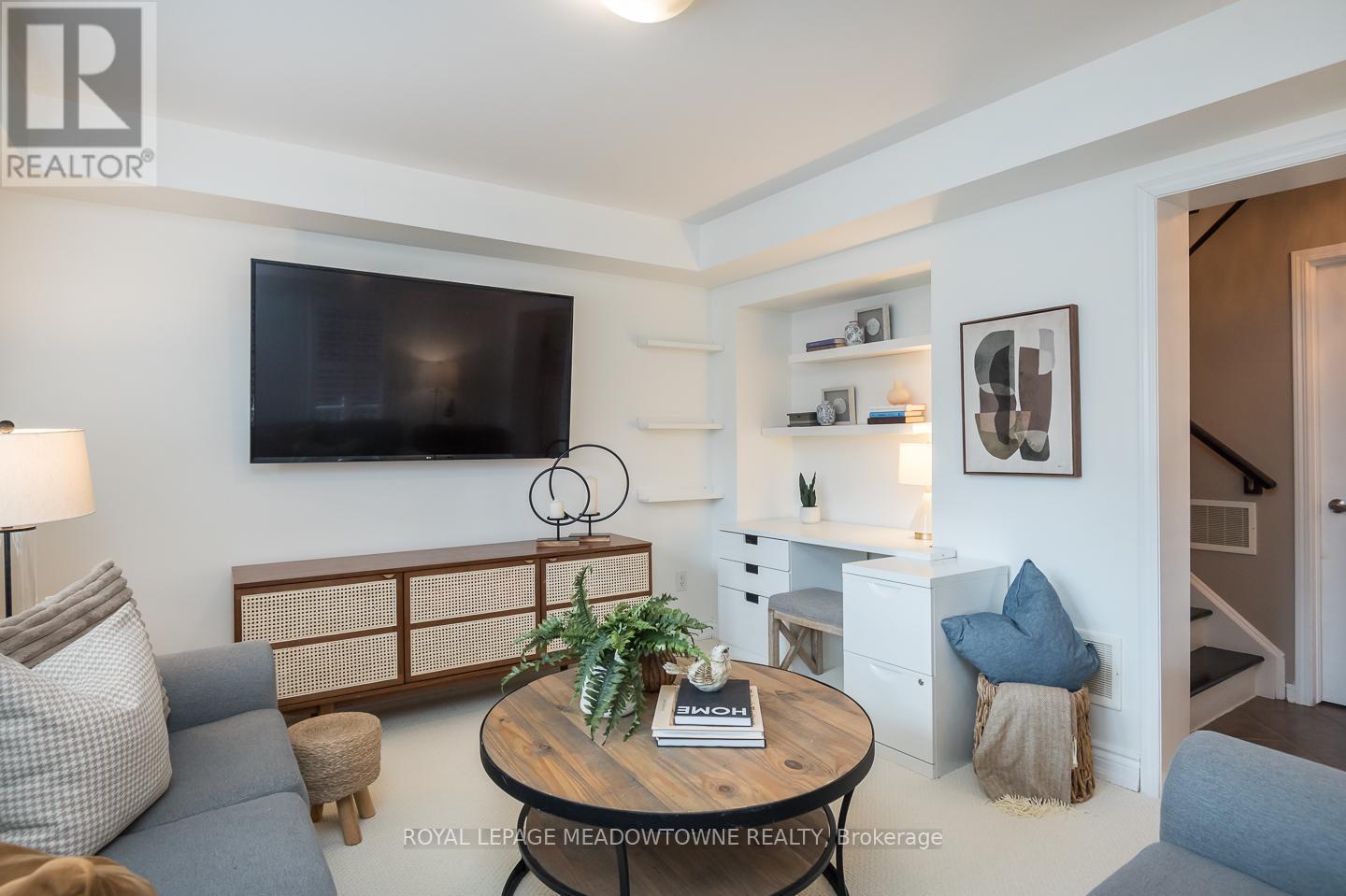 












236 MAGURN GATE

,
Milton,




Ontario
L9T7B3

