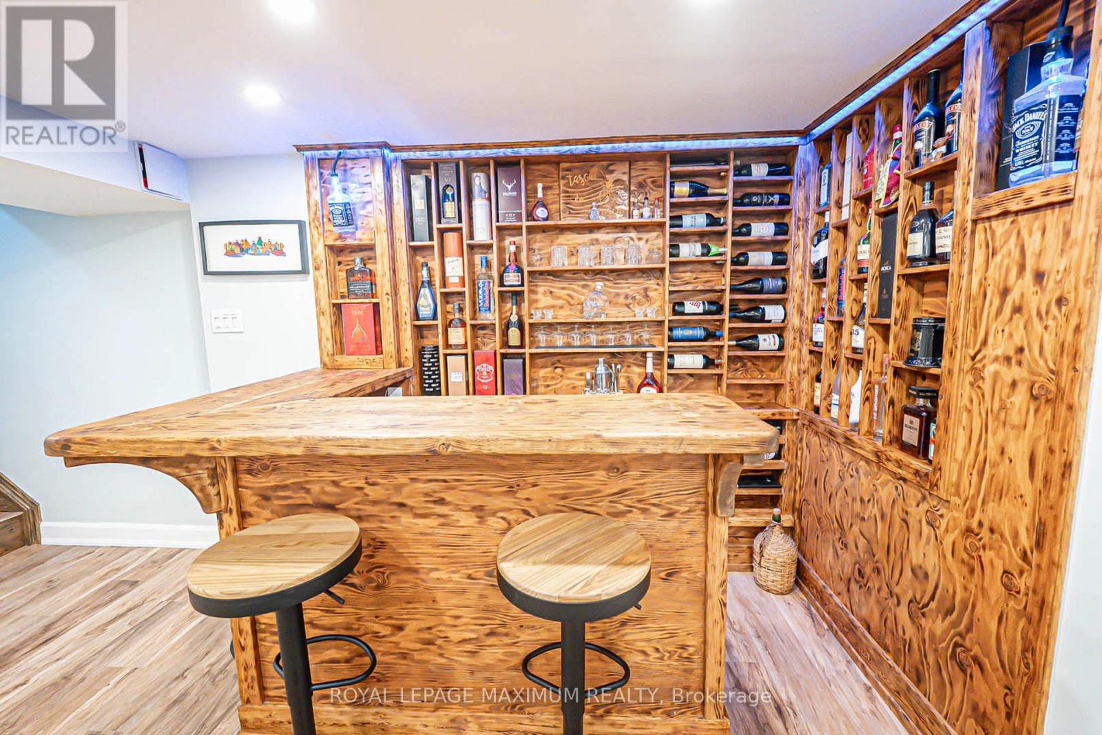 












2113 KEELE STREET

,
Toronto,




Ontario
M6M3Z3

