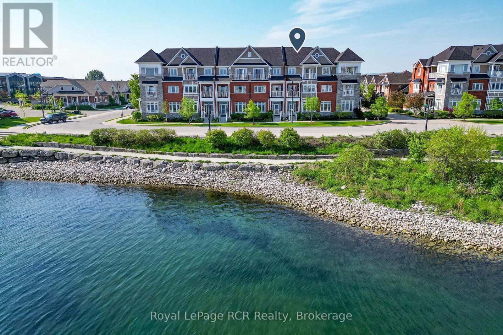 












16 WHEELHOUSE CRESCENT

,
Collingwood,




Ontario
L9Y0J9


