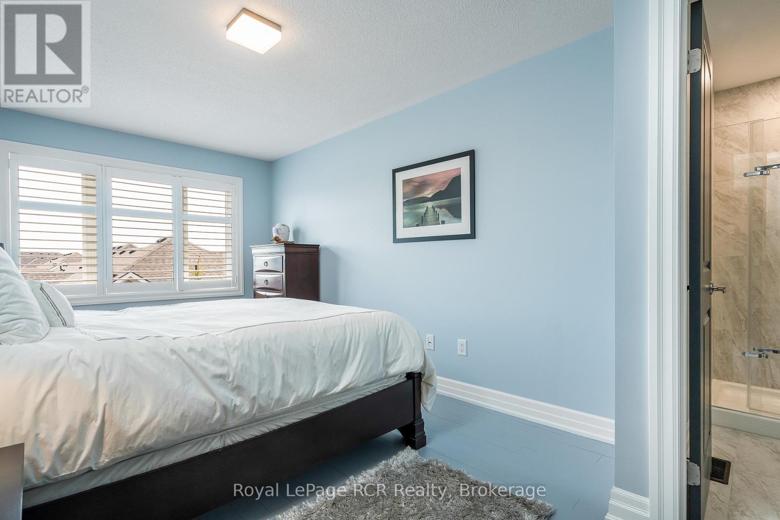 












16 WHEELHOUSE CRESCENT

,
Collingwood,




Ontario
L9Y0J9

