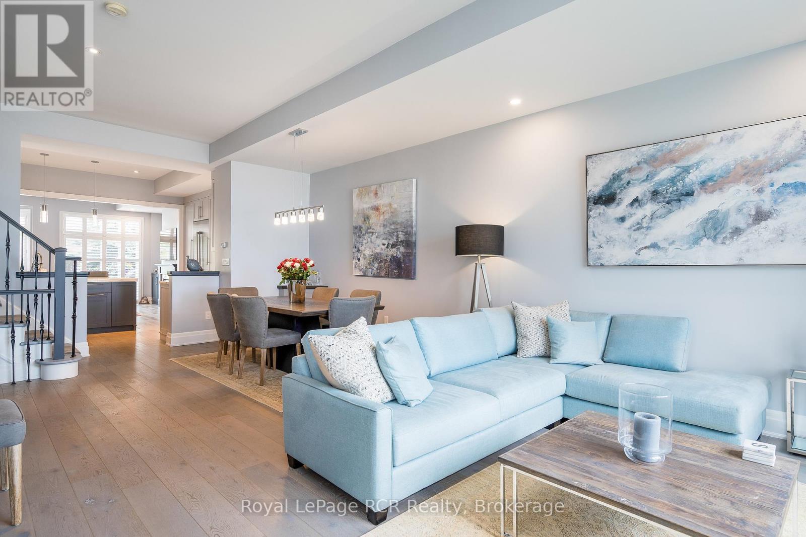 












16 WHEELHOUSE CRESCENT

,
Collingwood,




Ontario
L9Y0J9

